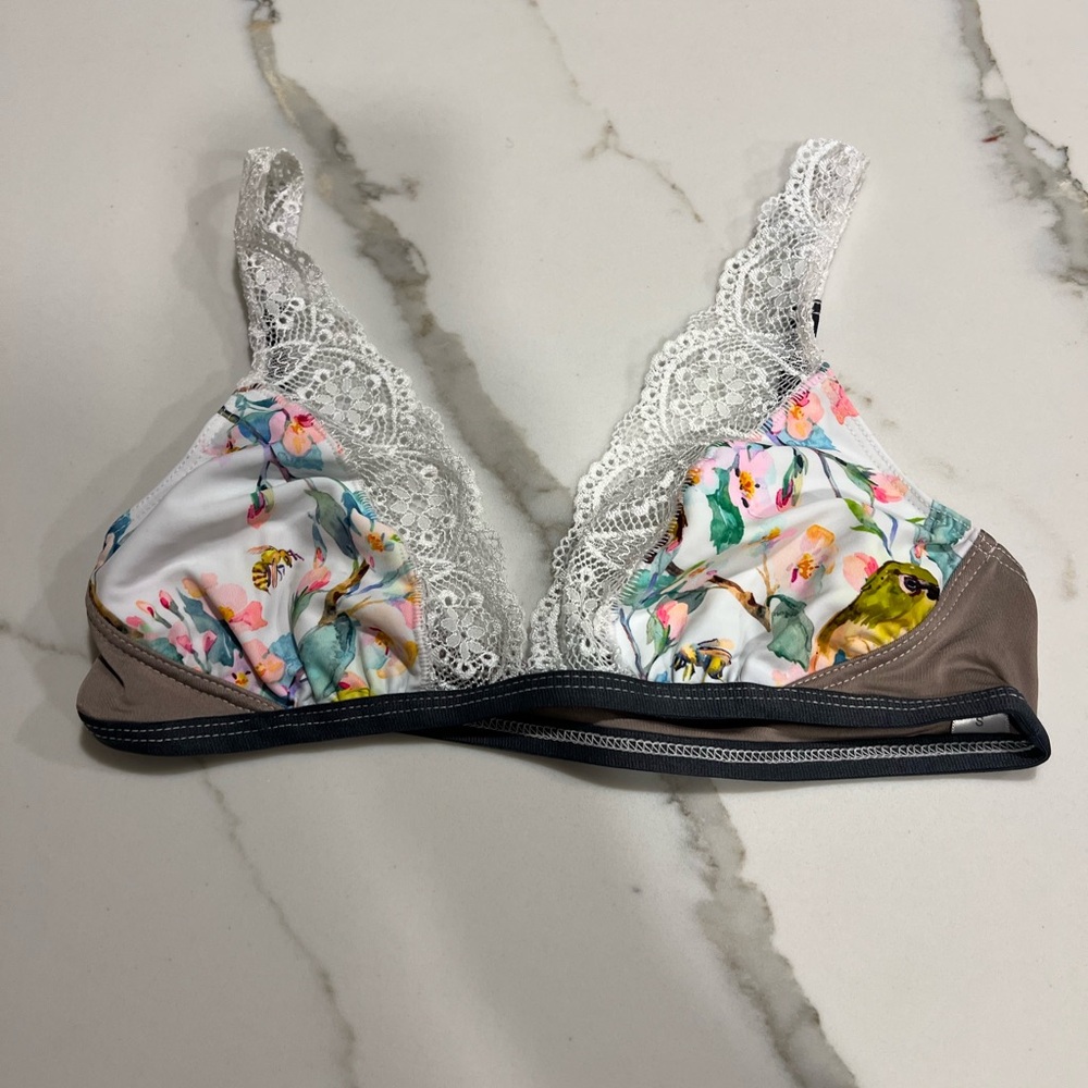 Xirena Bralette Triangle Lace Trim Floral Bra S